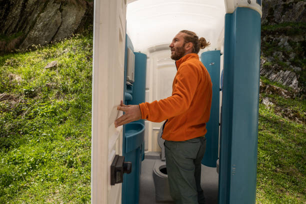 Best Portable restroom trailer rental  in Mason, OH
